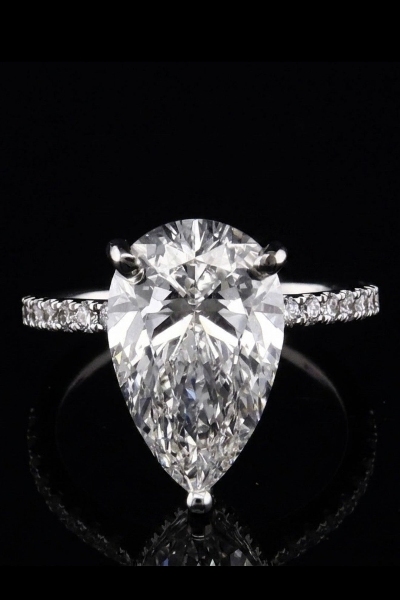 4.26ct Pear Shape Ring