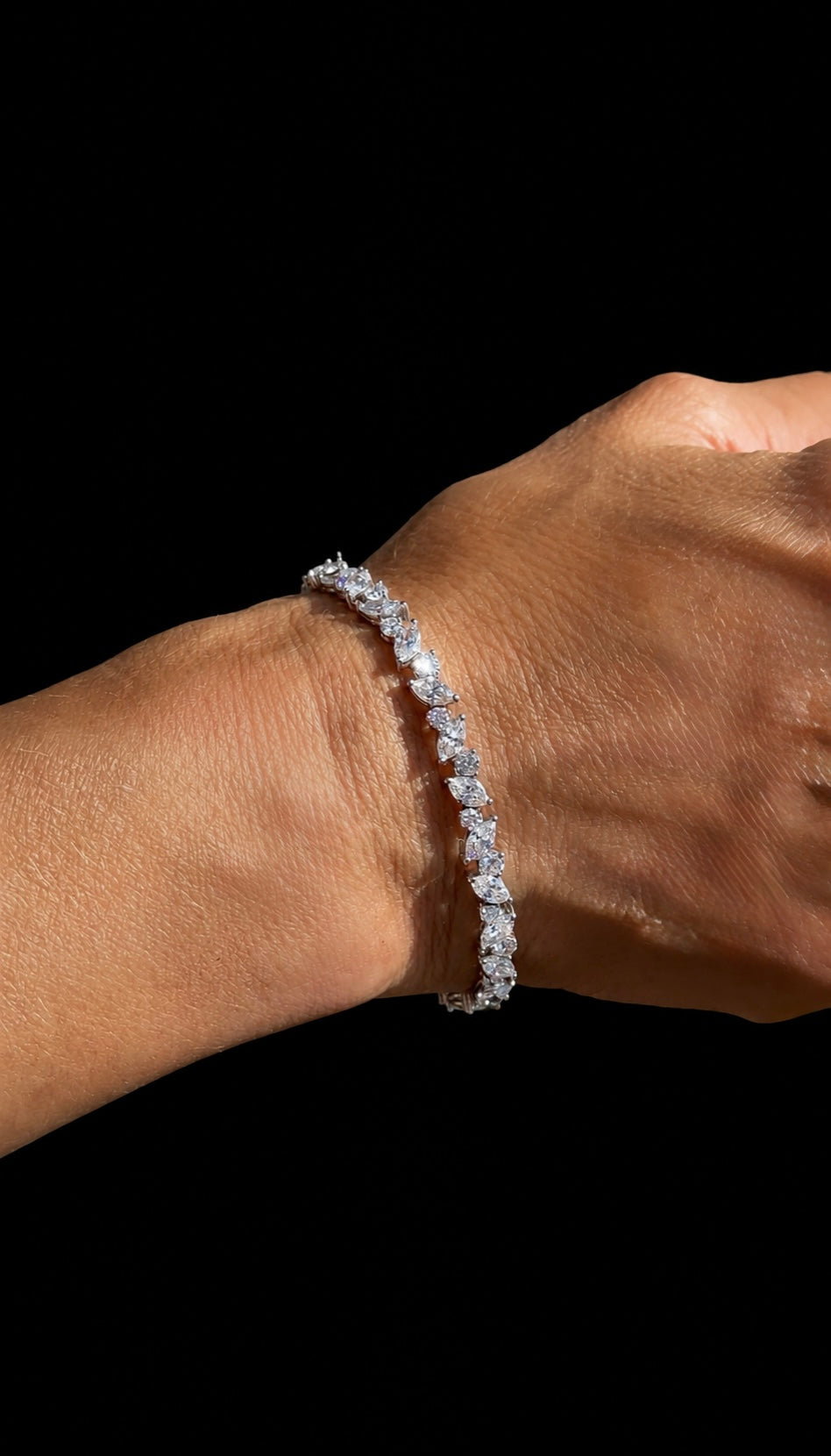 10.0ct Total Weight Marquise Round Cut Lab Grown Tennis Bracelet