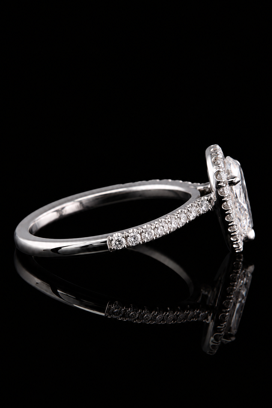2.54ct Pear Shape Halo Lab Grown Engagement Ring
